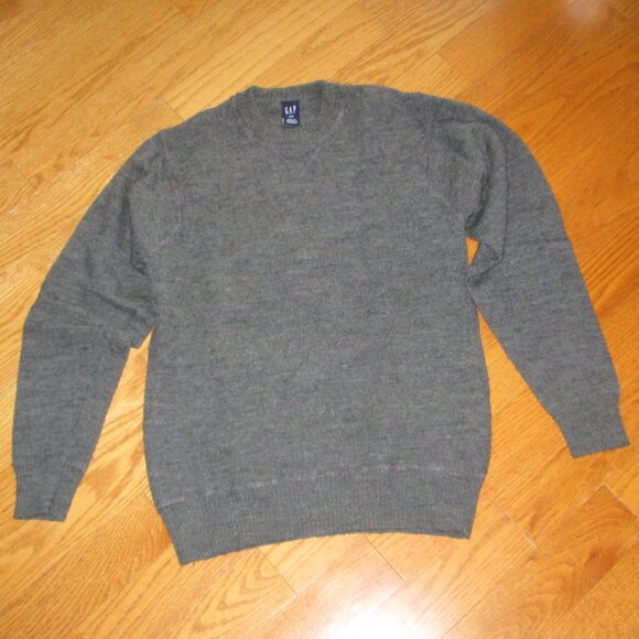 Pre-owned Men's Gap Gray 100% Wool Crew Neck Sweater Size Small - Picture 1 of 4